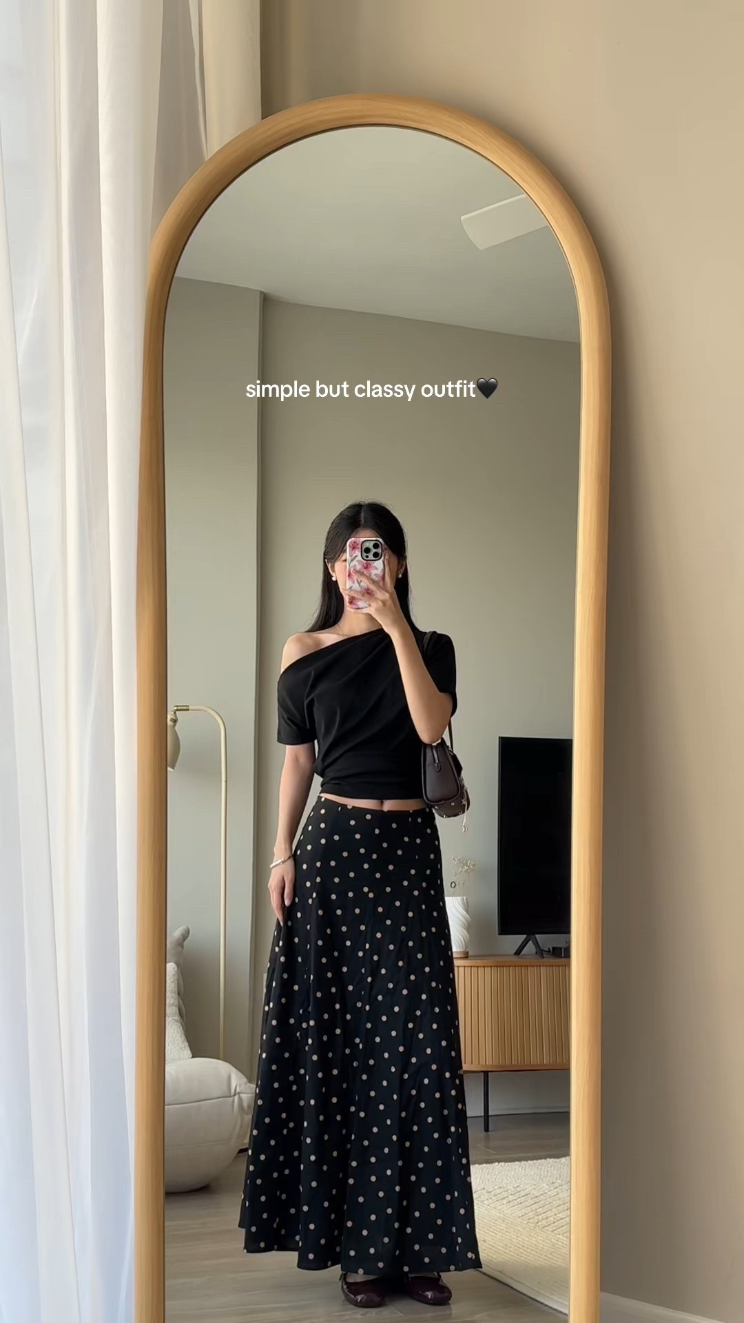 simple but classy outfit🖤🦢

#LTKootd