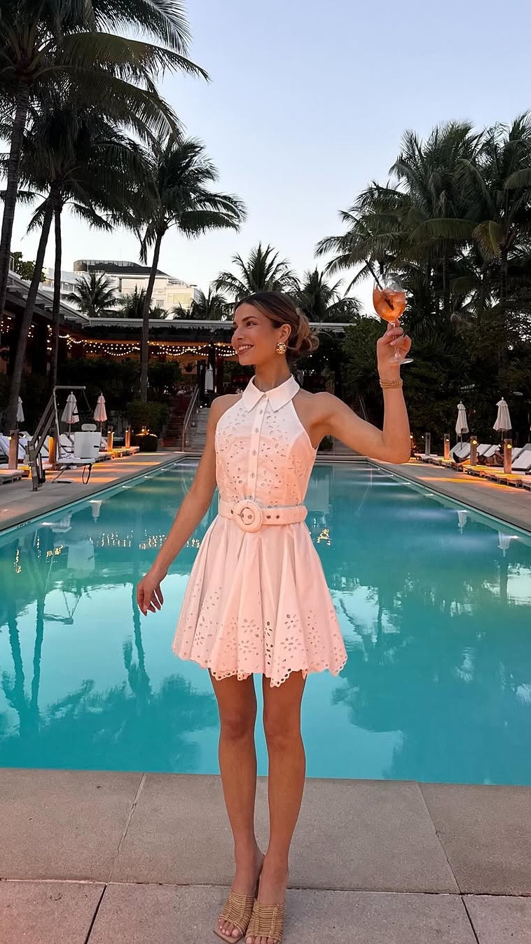 she always eats though 📸🤳❤️ 

#LTKSeasonal #LTKTravel #LTKStyleTip