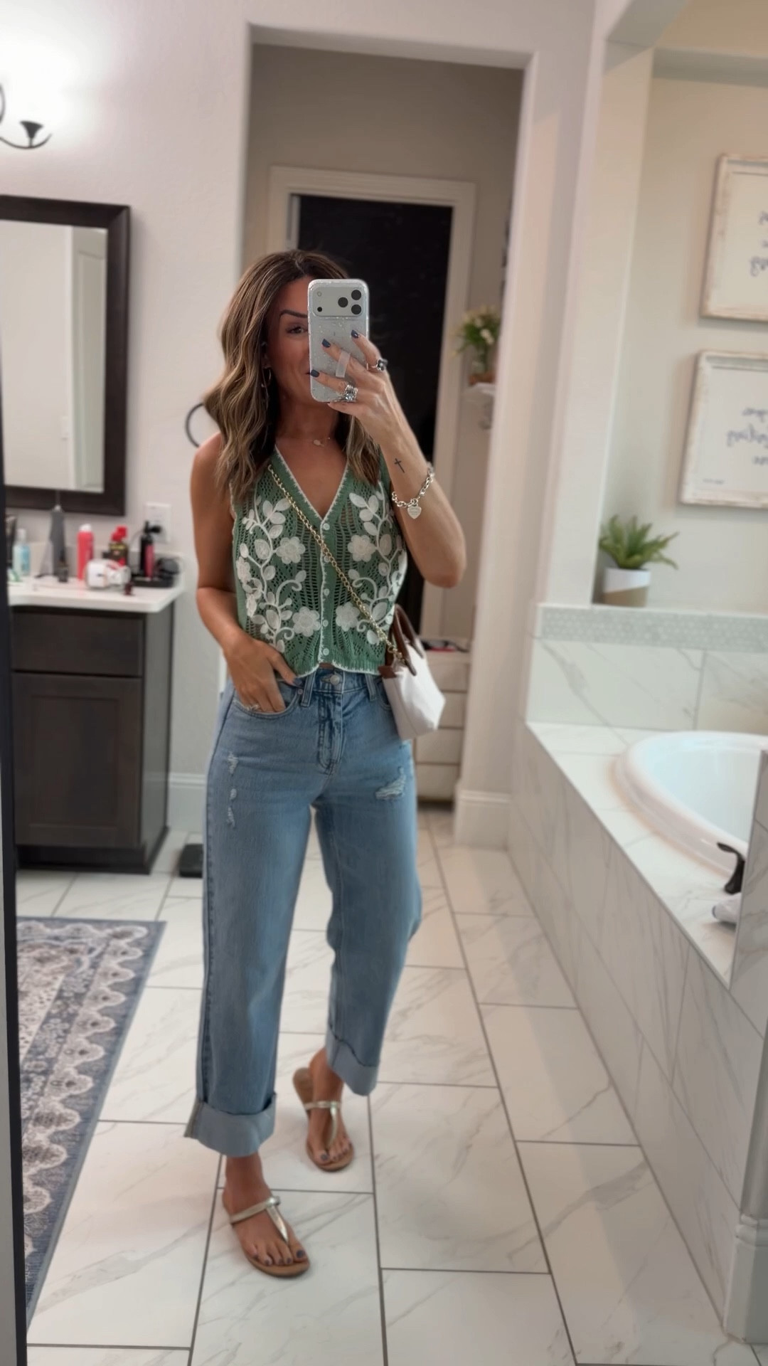 Wearing a 0 in the jeans, I’m 5"6 for reference! 

#LTKgrwm #LTKMothersDay #LTKdayinmylife