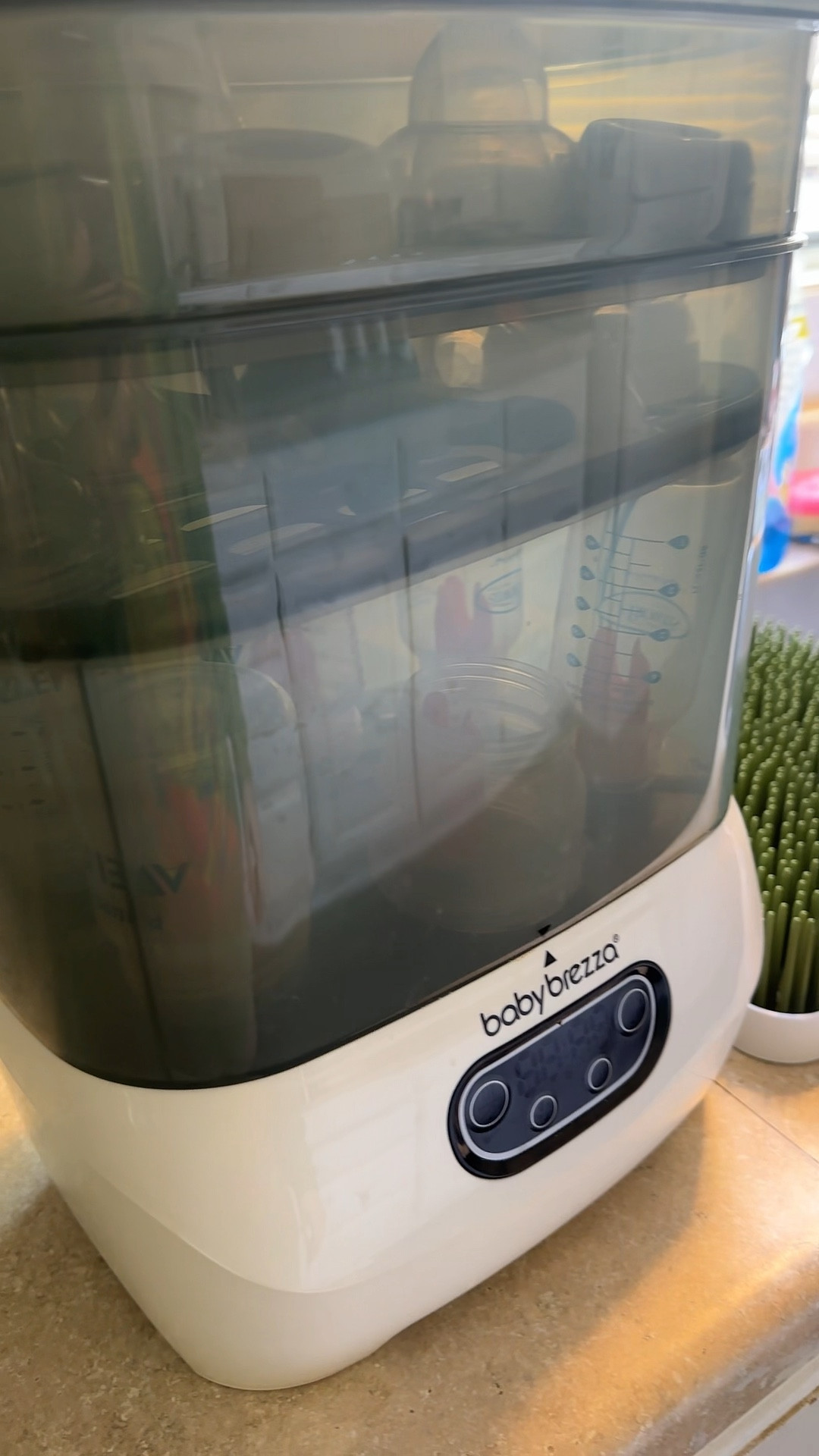 POV: you have a newborn.
Constantly washing bottles

We love our baby brezza sterilizer, the wash bucket for bottles and parts and Phillips bottles.
Have anyone tried glass bottles, they are better for the baby but I wanted to see if anyone had issues with glass? 

#LTKSummerSales #LTKBump #LTKBaby