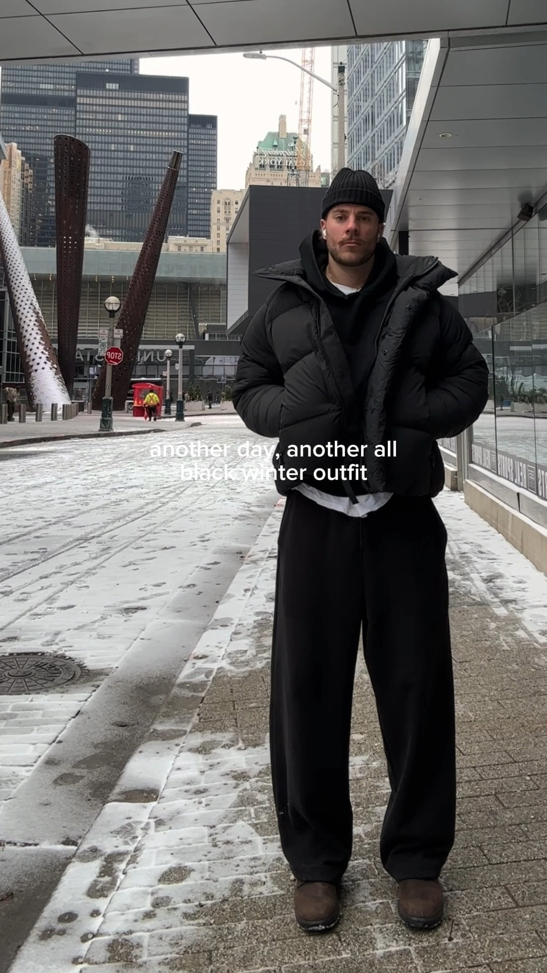 when in doubt.. all black

#LTKstyletip #LTKmens #LTKwinter