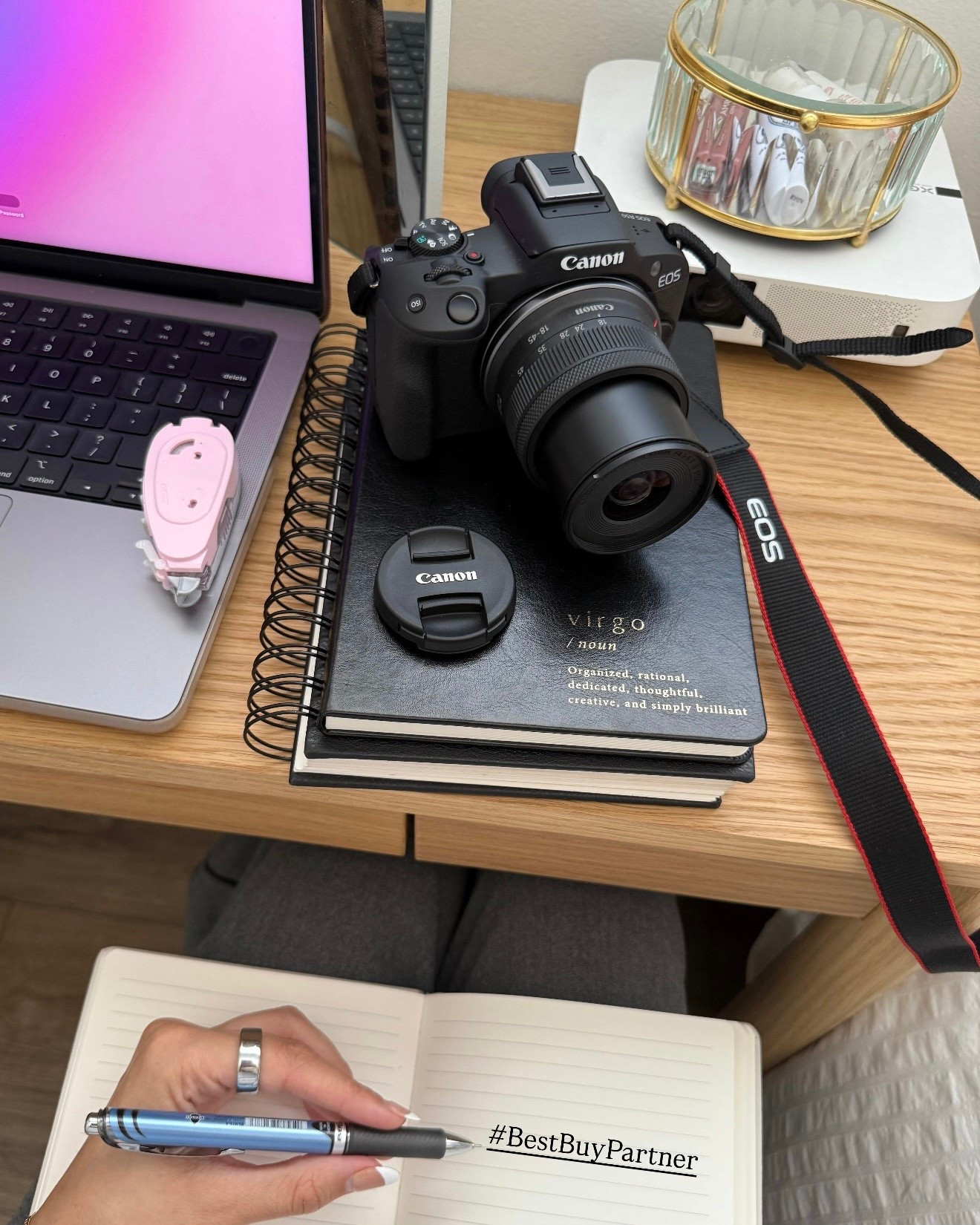 #BestBuyPartner Ready to level up your content and capture those memories? @BestBuy has all the back-to-school tech for students and parents this year! Shop my Canon pick, the Canon EOS R50 + more back-to-school tech at @BestBuy.