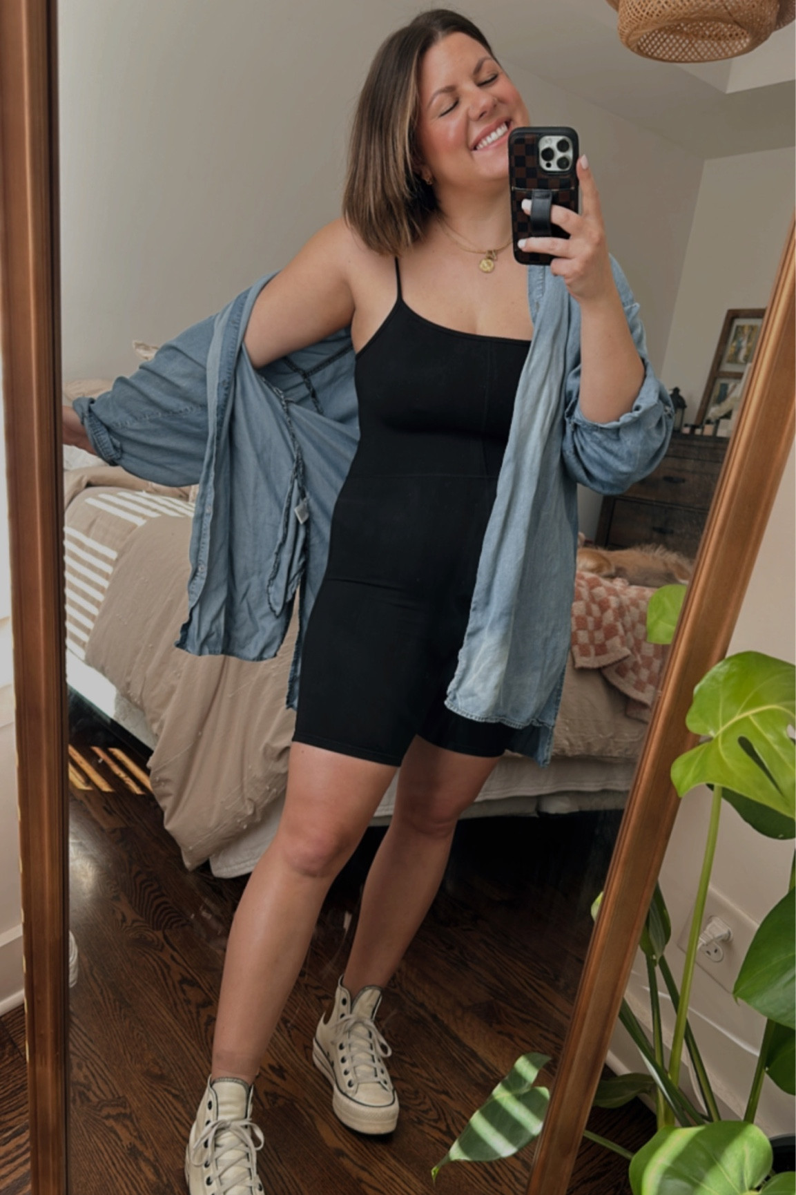 THE Amazon body suit is on sale for $13. A ton of colors, soft and hugs you perfectly. #amazonfind #amazonfashion

#LTKfindsunder50 #LTKsalealert #LTKstyletip