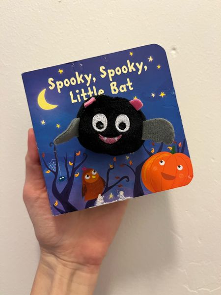 Spooky spooky little bat, Halloween books, cute Halloween books for kids, for babies, for toddlers, finger puppet book

#LTKHalloween #LTKSeasonal #LTKbaby