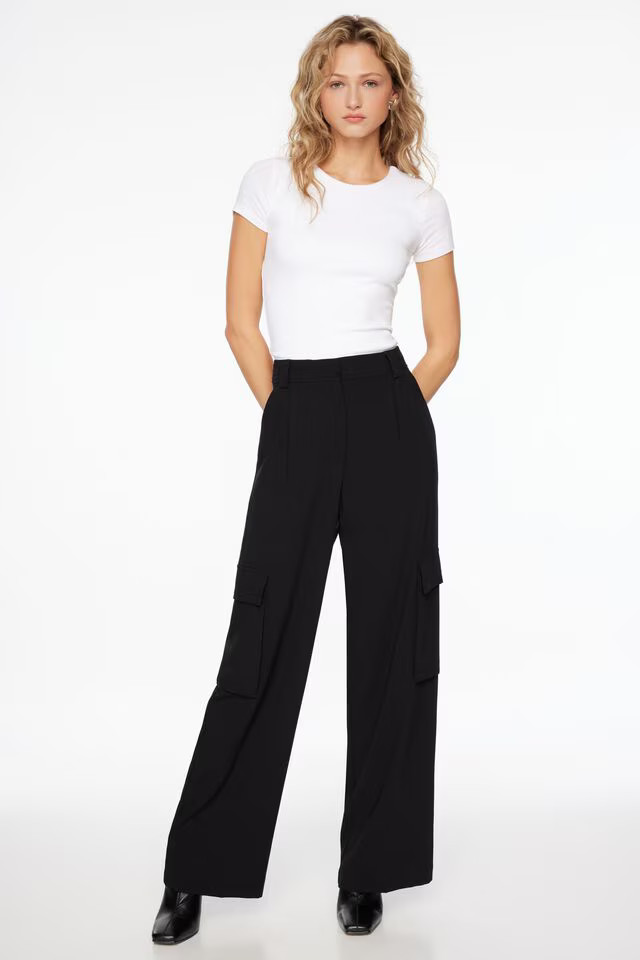 Gemma Wide Leg Cargo Pants | Dynamite Clothing