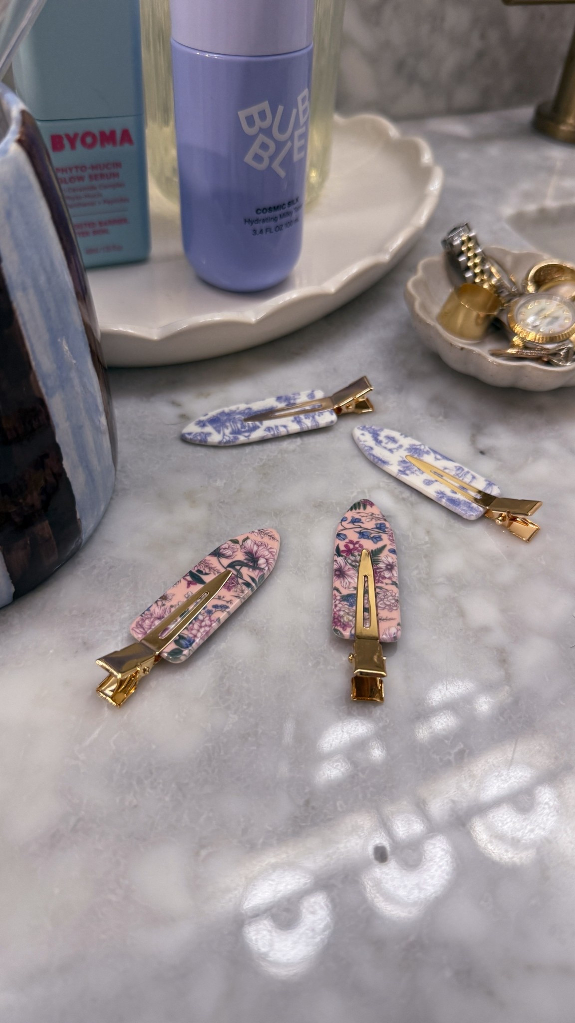 Bridgerton hair clips 

#LTKselfcare #LTKBeauty #LTKgrwm