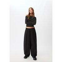 Stradivarius Barrel trousers Black XL | Stradivarius (UK)