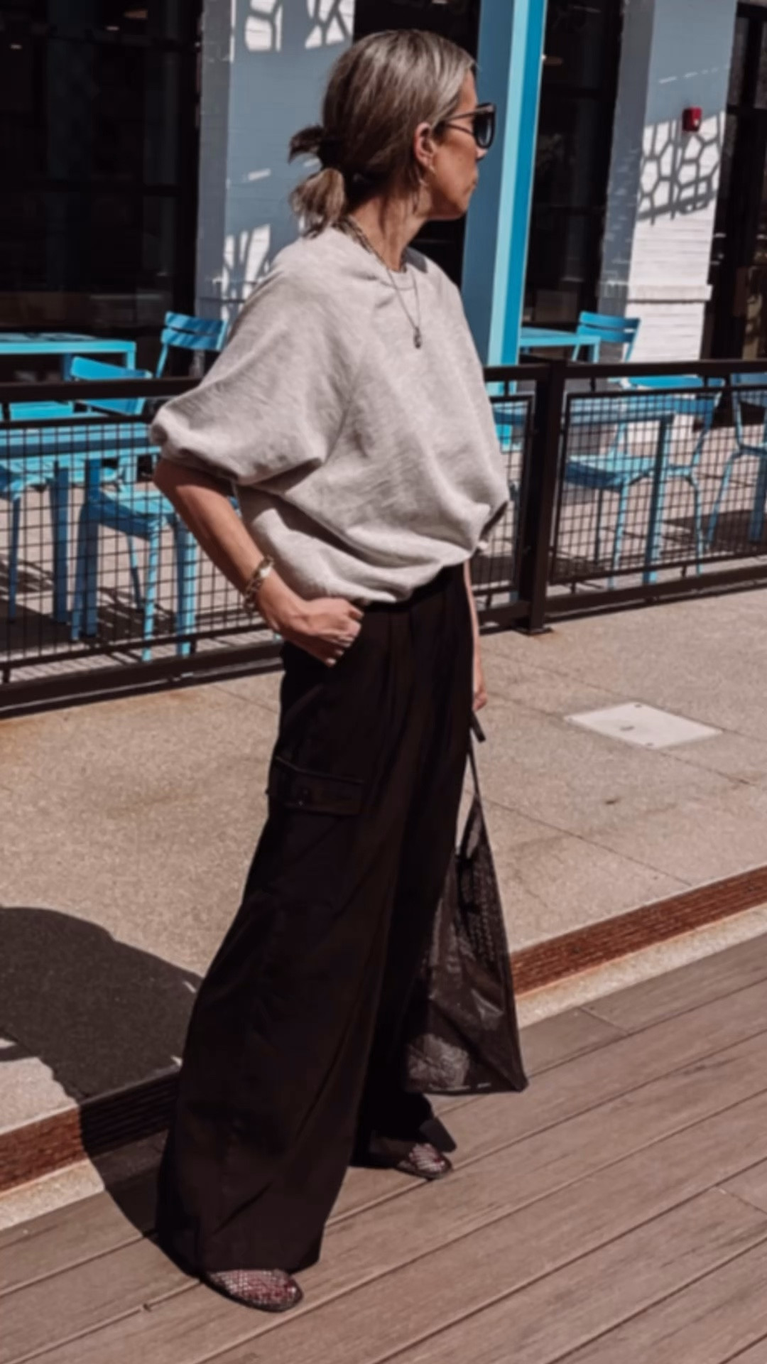 Sweatshirt: XS
Pants: 4
Xx 💫

#LTKOver40 #LTKootd #LTKdayinmylife