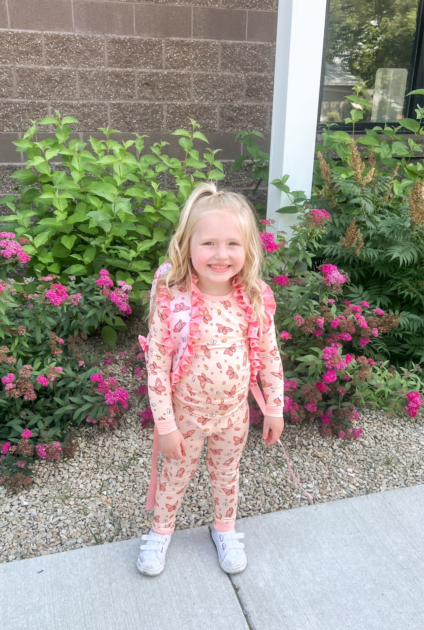 Back to School shopping has begun and @dreambiglittleco has launched some of the cutest backpacks and lunch bags - along with their adorable apparel items! #ad #backtoschool #dblcpartner #dreambiglittleco 

#LTKFamily #LTKKids #LTKFindsUnder50