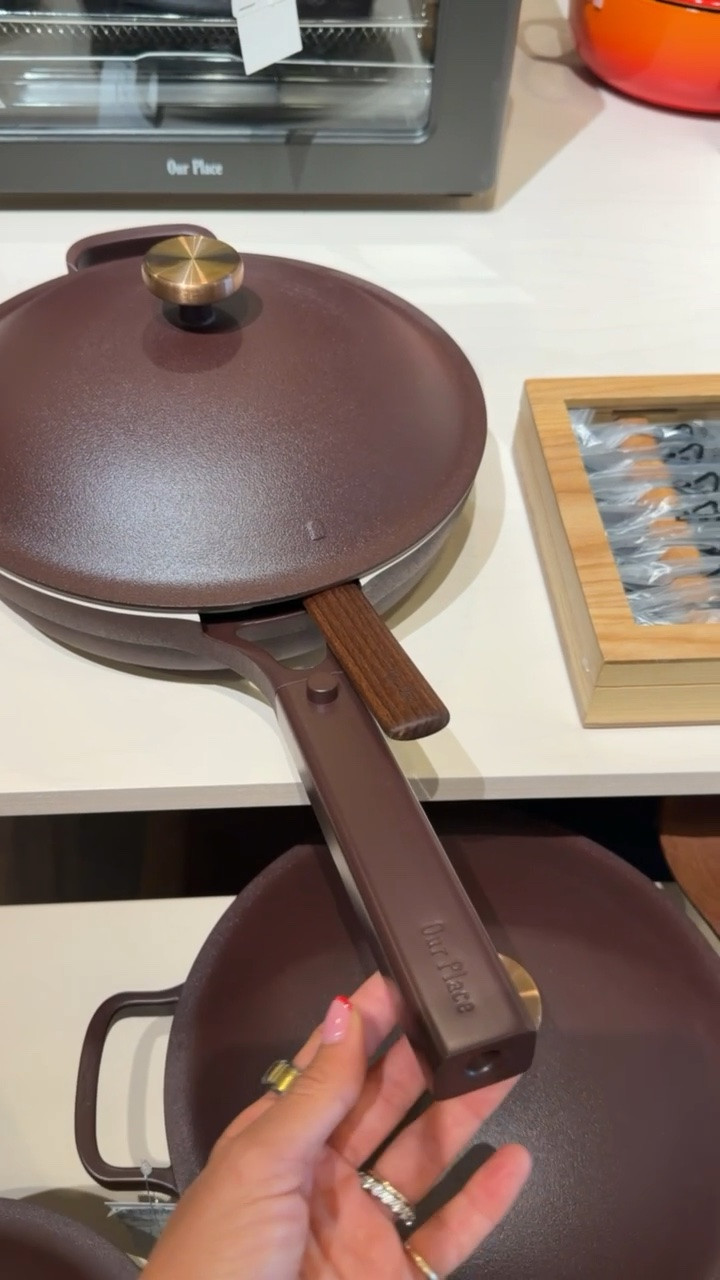 The best cookware! 

Nsale, nordstrom sale, anniversary sale, summer sale, cookware, pots and pans, oven, kitchen gadgets, home finds

#LTKHome #LTKSaleAlert