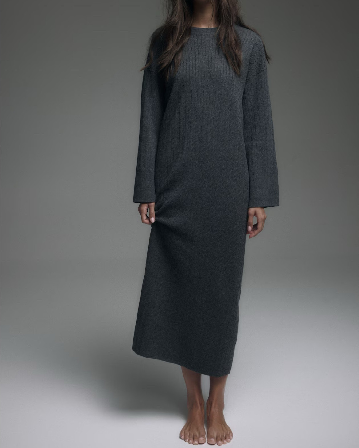 Charcoal gray maxi sweater dress 

#LTKFindsUnder50 #LTKSeasonal