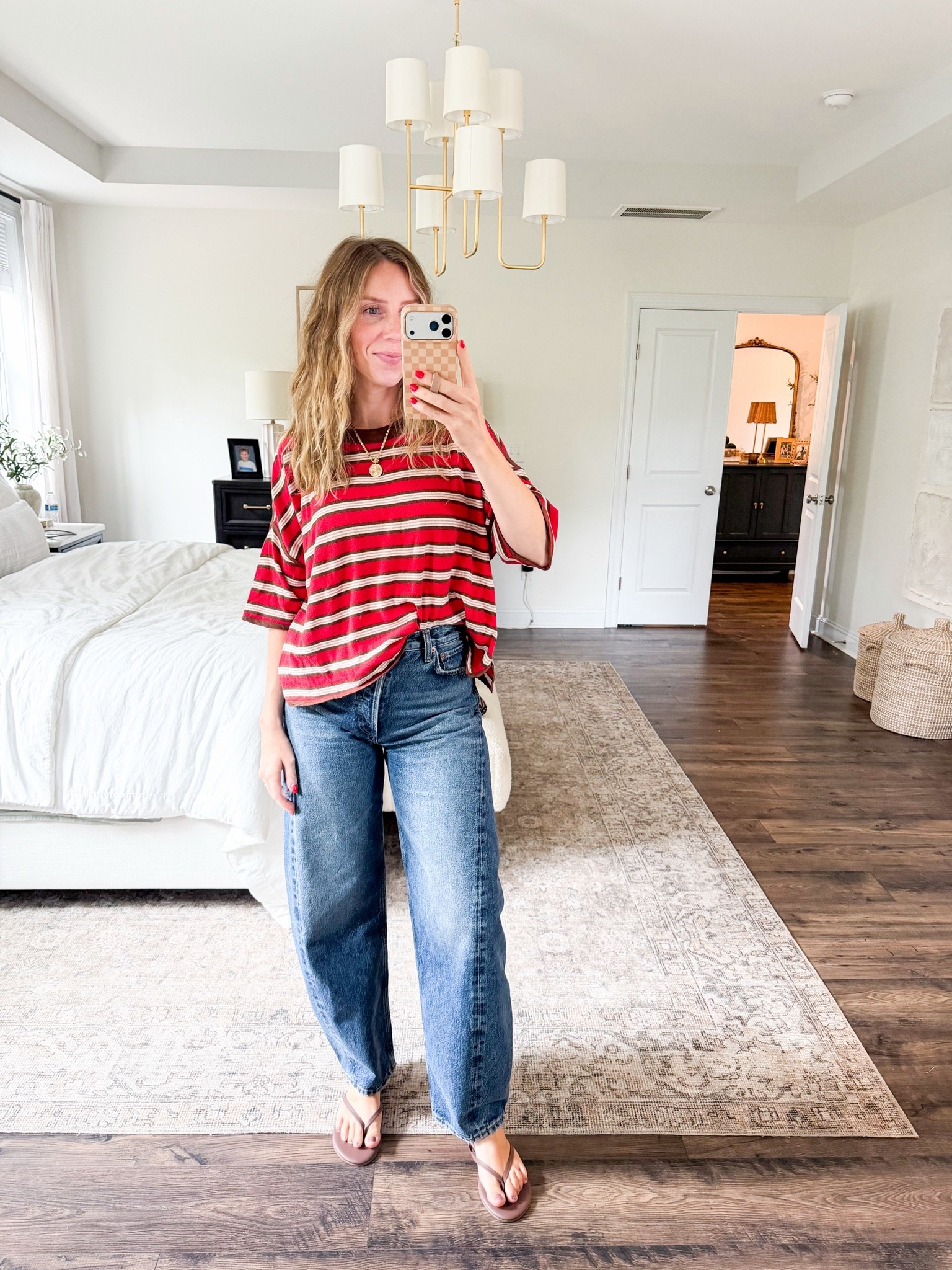 OOTD | wearing S in tee; 26 in jeans (both fit TTS)