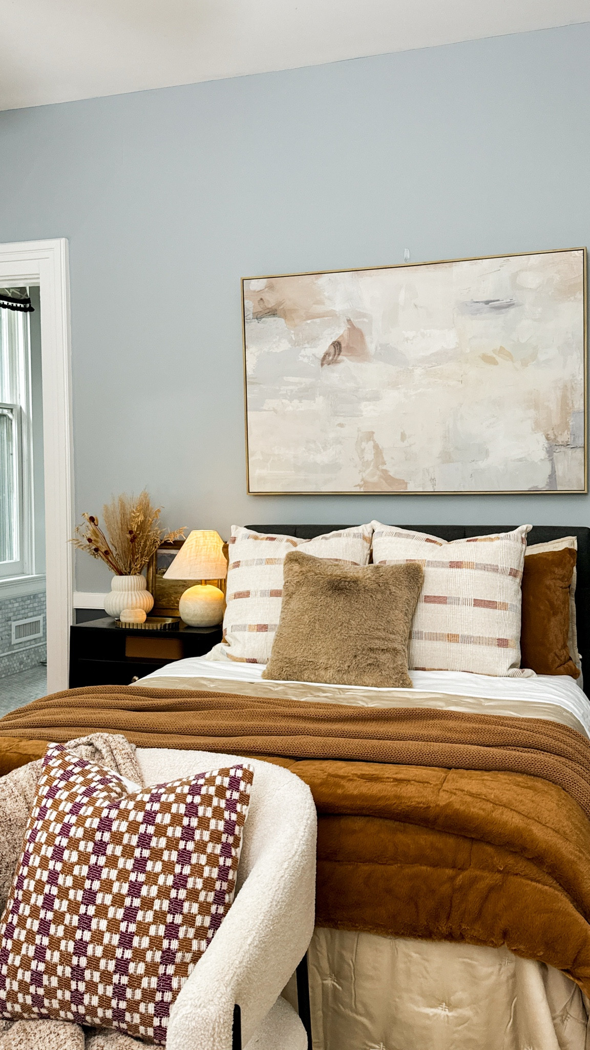 The guest room is ready for fall! 🍁🍂✨ #TargetPartner #AD SEE BELOW FOR TIPS TO CREATING A COZY GUEST ROOM
Leave a gift: I use a basket to fill with favorite toiletries and a tumbler for water
Mattress pad & good flannel sheets: With each layer I spray homemade linen spray- everyone loves it- so fresh, relaxing and naturally antibacterial!
Lots of layers: In addition to the bed pillows and quilt I use TOO many throw pillows and lots of blankets. For fall I added texture: knit, velvet and faux fur.
Chair: adding a chair rounds it out- an opportunity for a cozy throw and pillow (and for your guest o toss their clothes).
Details: An easy to reach, dimmable lamp, cute frosted glass pumpkin candle, and  dried foliage adds the perfect finishing touch!
Everything’s from @Target! And if you’re a last minute Larry, you can still be the hostess with the mostest - use their drive-up service! It’s a game changer :) @shop.ltk #liketkit #Target #TargetStyle


#LTKHome #LTKOver40