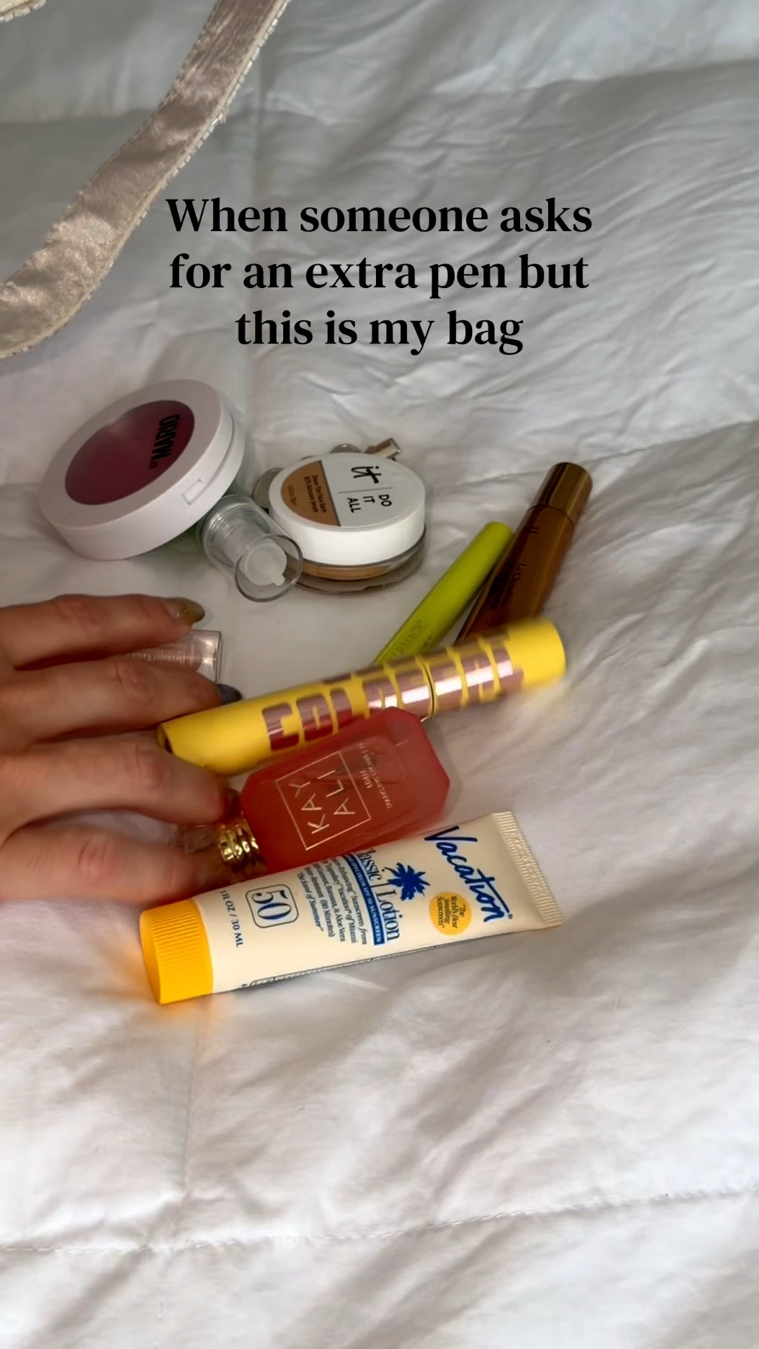 If you ever ask me for a pen, I probably don’t have it in my purse but well I will have is everything else beauty and skincare related. That’s my promise to you as a friend.
Sunscreen, mascara, blush, and skin tint and let’s not forget smelling good and a little mascara everything to make you feel alive ￼

#LTKBeauty #LTKselfcare #LTKgrwm