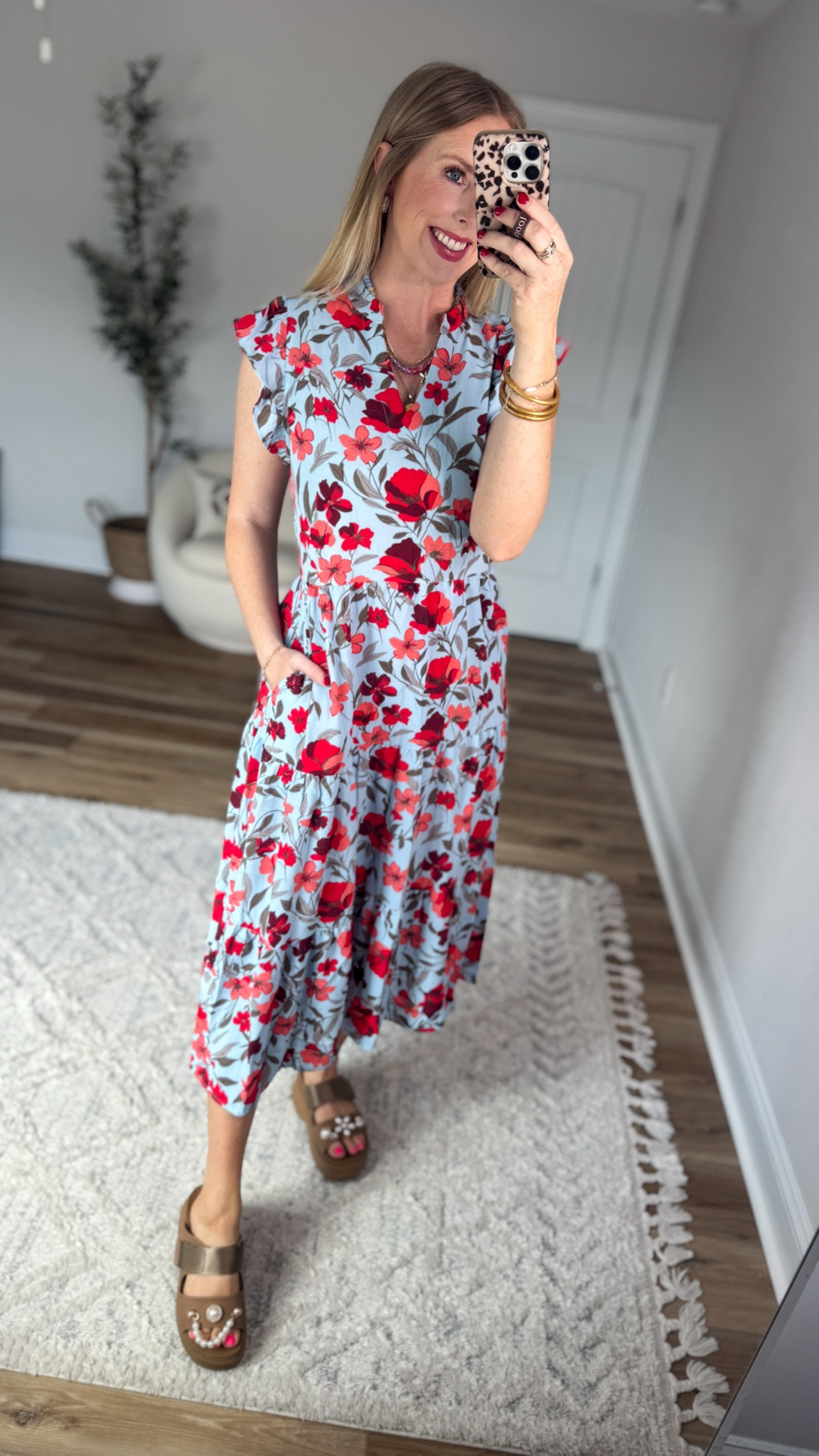 Daily try on, floral midi dress, Walmart dress, Walmart try on

#LTKmomlife #LTKootd #LTKWorkwear