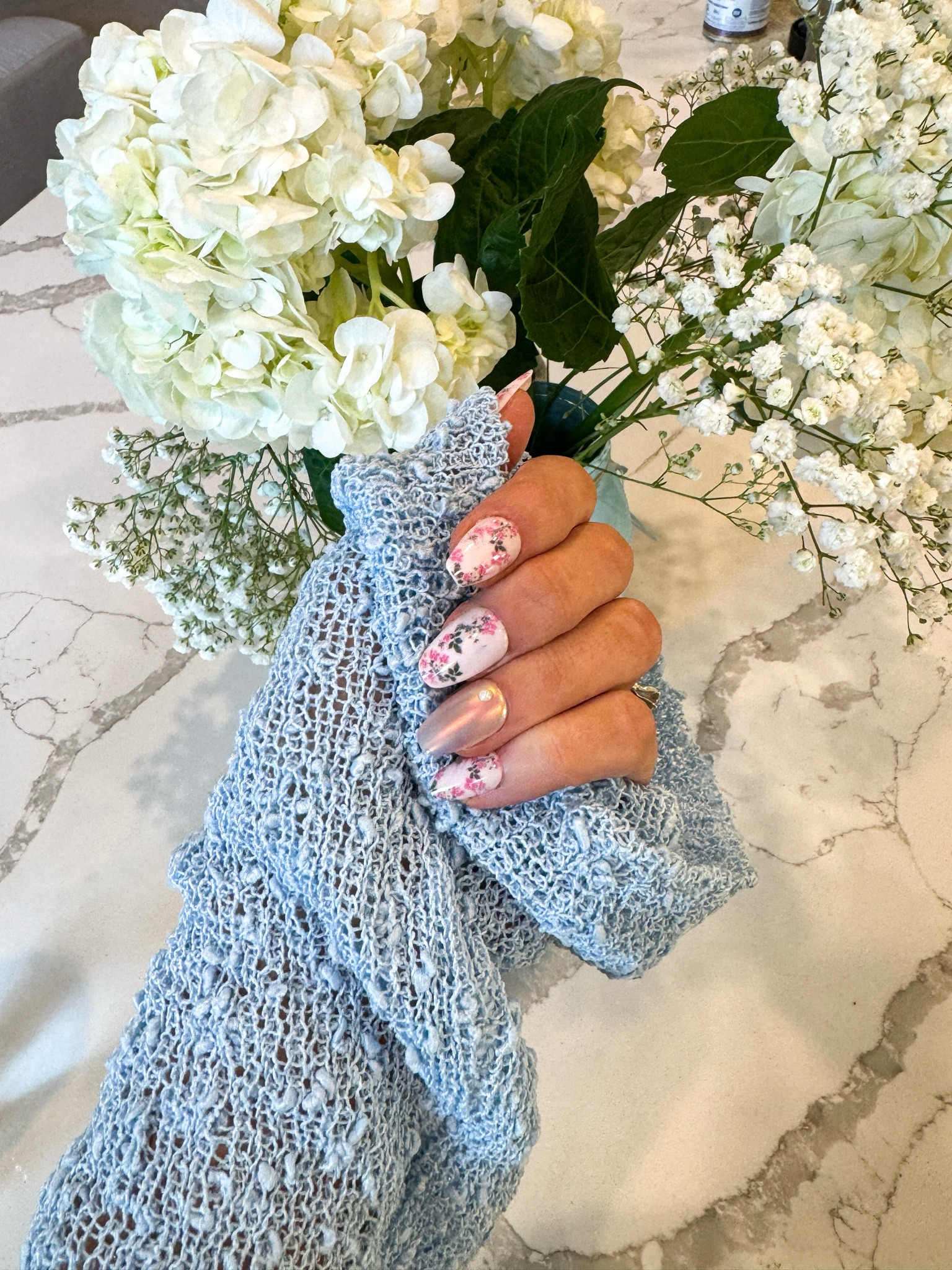 Got so many compliments on my nails! They’re press and stick! Saves so much time and money vs the salon and they last so long with the nail glue I’ve linked!

#LTKFindsUnder50 #LTKStyleTip #LTKBeauty