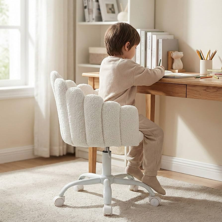 LukeAlon Kids Cute Swivel Desk Chair, Sherpa Child Study Chair with Rolling Wheels and Arms, Comf... | Amazon (US)