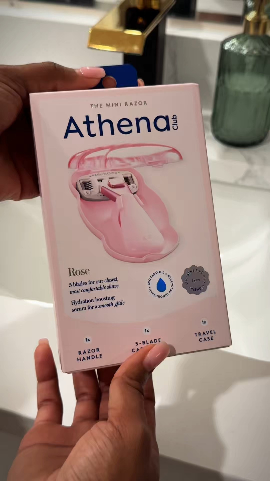 I’m a girlie that loves waxing but when I’m crunched for time and need to shave, having the right razor is essential. I love razors from @athenaclub because they provide the smoothest shave I’ve ever experienced. You don’t need any cream, simply add water and you’re good to go. Also, the biggest factor they don’t leave behind that gooey reside! 
•
Let’s have a moment for this travel size razor and case are just the cutest💕 You can find them at your local @walmart 
•
•
•
•
•
•
#partnership #AthenaClubPartner #tampahummingbirds #PCOS #pcoslife 

#LTKBeauty #LTKselfcare #LTKdayinmylife