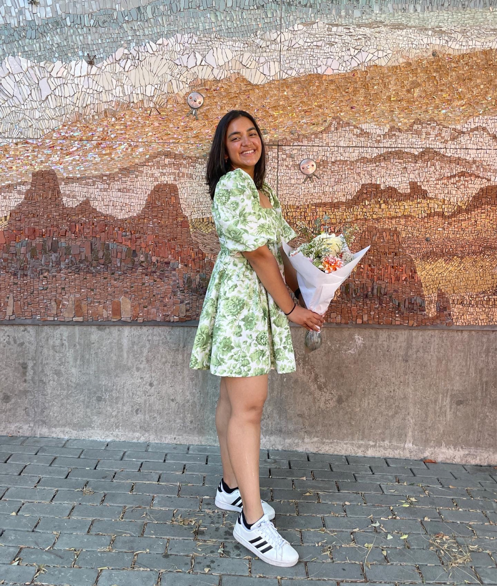 This dress is perfect for transitioning from summer to fall - I love the colors! 

#LTKunder50 #LTKstyletip #LTKtravel