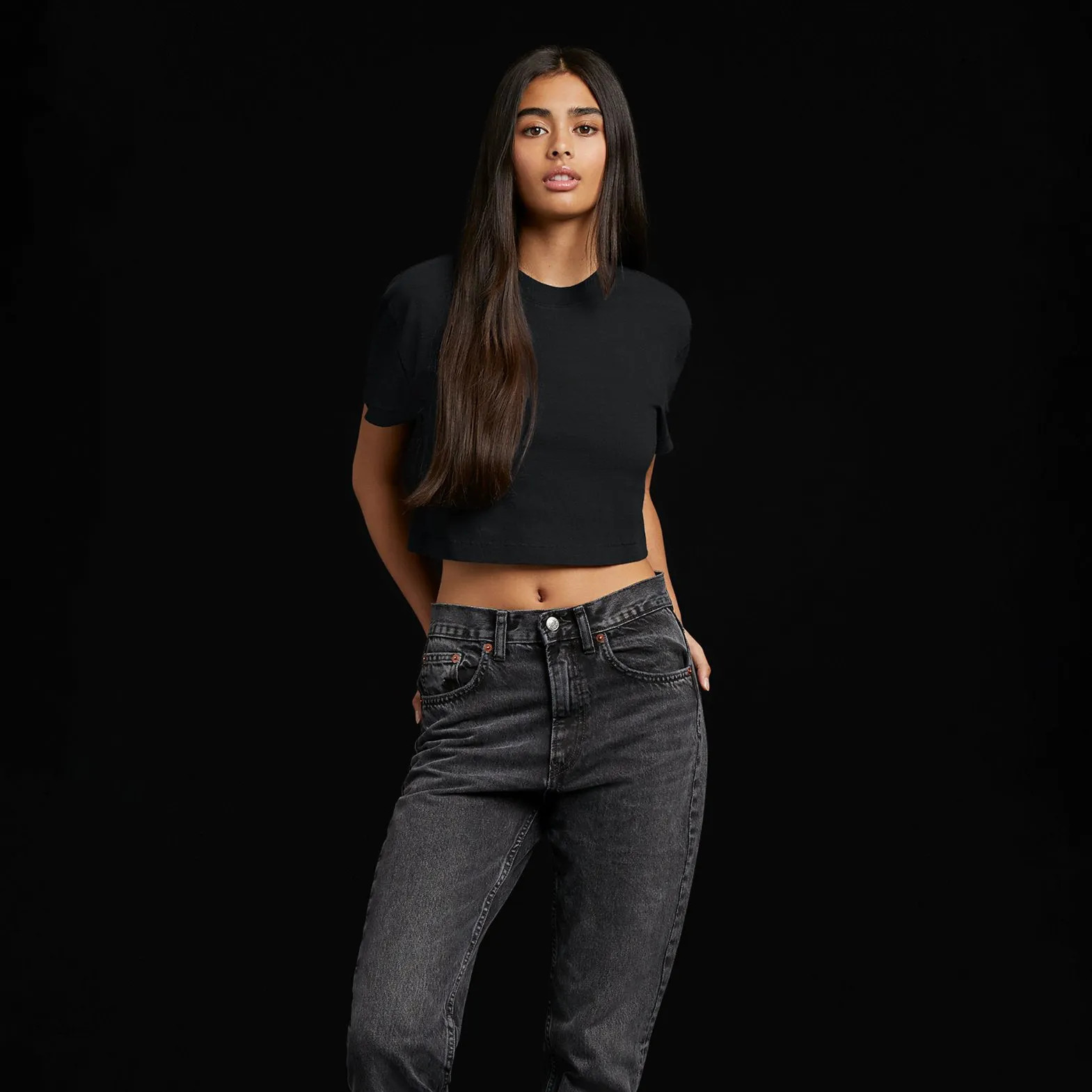 Women's Cropped Tee - Black - nuuds | nuuds