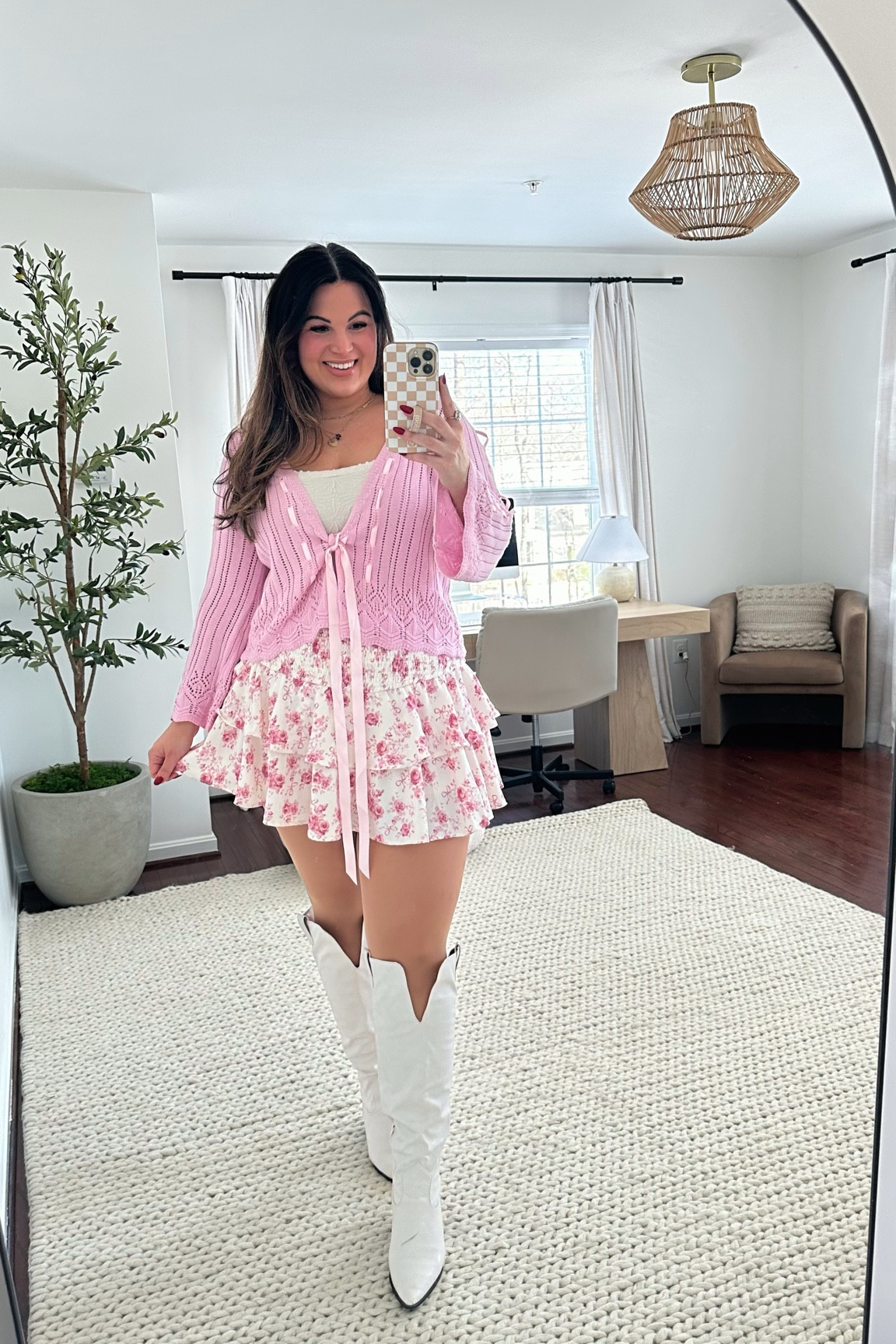 Midsize Valentine’s Day outfit or Galentine’s outfit! I was inspired by the model to recreate this look + I’m so in love with the way it came out!! Perfect look for galentine’s day or even brunch with the girls 🥰

Tank - 0X
Skort - 0X
Cardigan - 0X
Boots - 10 wide calf
Tights - XL 

Midsize, arula, Valentine’s Day outfit, Valentine’s Day fit, Valentine’s Day look, vday, galentine’s day outfit, galentine’s day, midsize outfit, skort 

#LTKSeasonal #LTKMidsize #LTKStyleTip