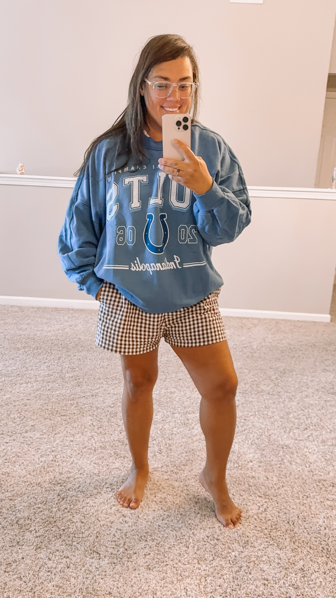 Colts game day styles from Abercrombie and Fitch. Game day style football games, football styles, colts T-shirts cold sweaters fall season football season.