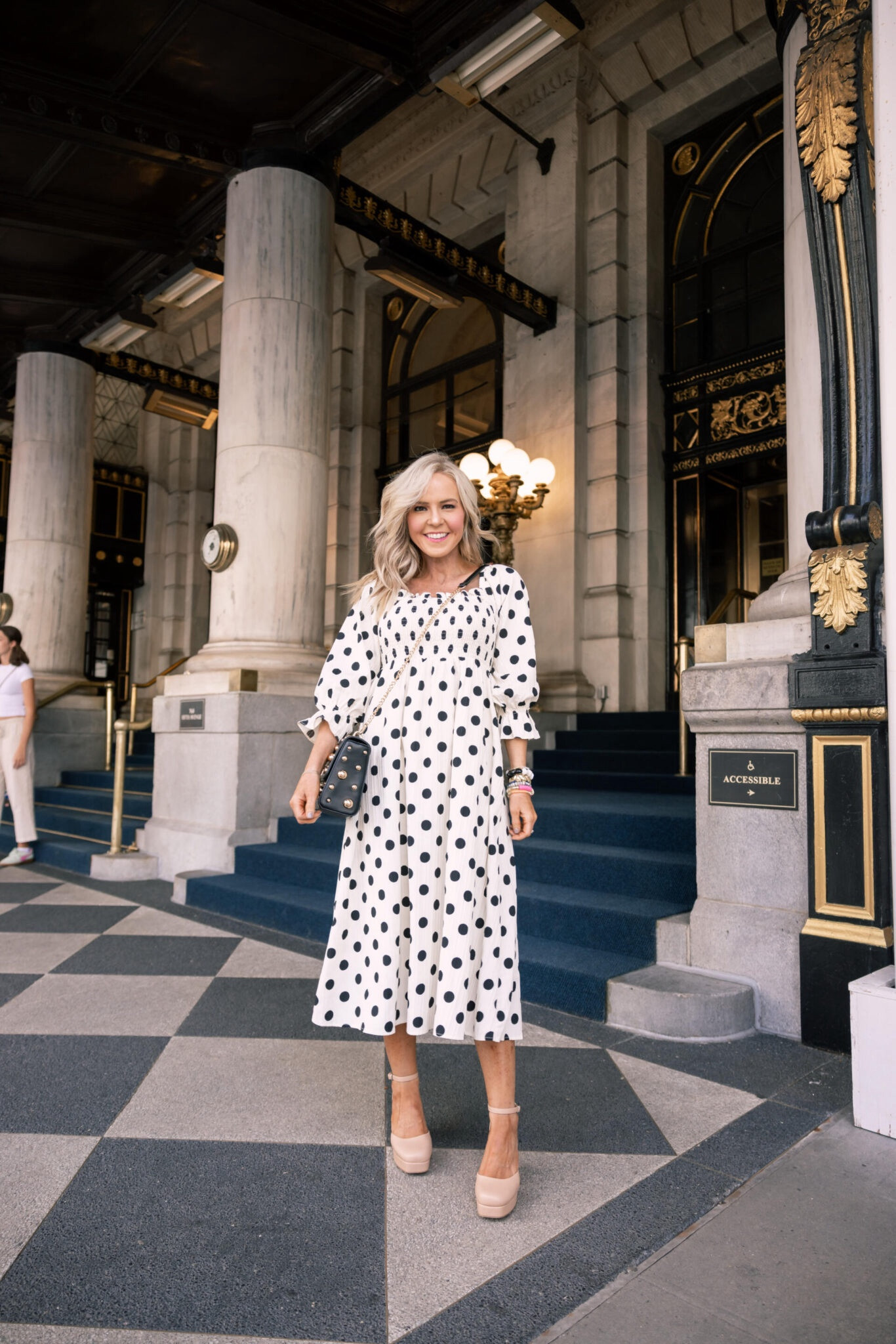 polka dot perfection in this midi must!! just $83 in sizes XS to XXXL it’s an exclusive we designed to debut for fall, wearing XS and runs TTS


#LTKStyleTip #LTKSeasonal #LTKFindsUnder100