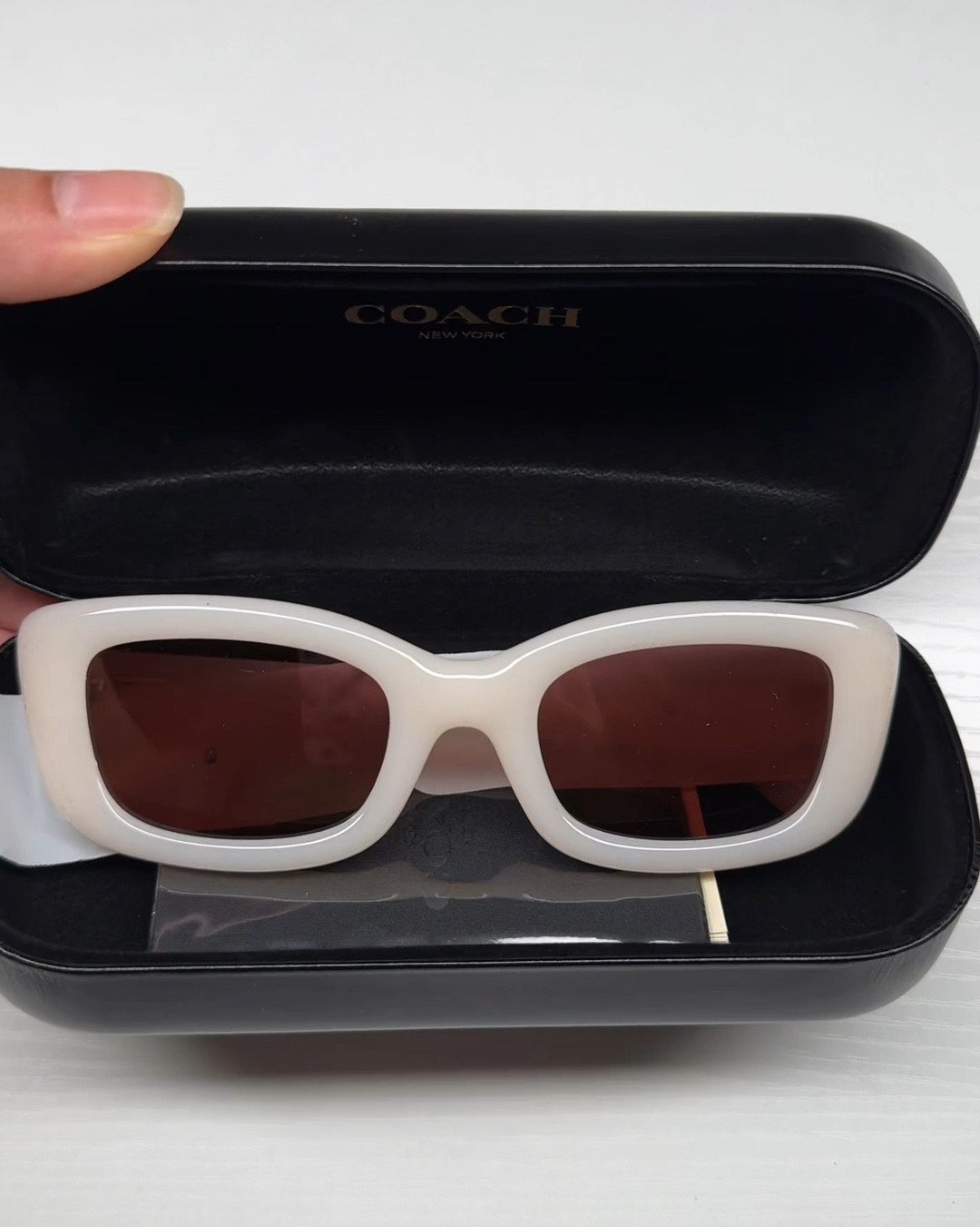 Coach Sunglasses 🕶️ 
#sunglasses #LTKfinds #LTKfashionfind #LTKStyleTip
#womensfashion #sunnies 