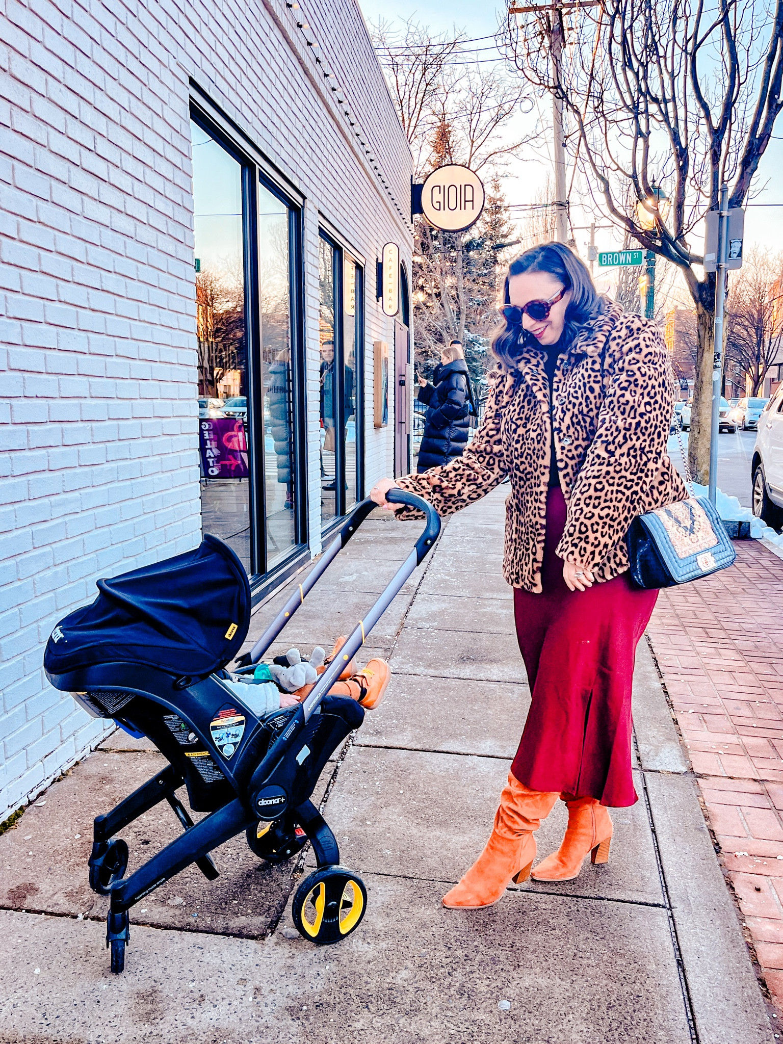 When Mob wife meets Mom life💁🏻‍♀️
.
.
.
.
.


#LTKSeasonal #LTKstyletip #LTKfindsunder50