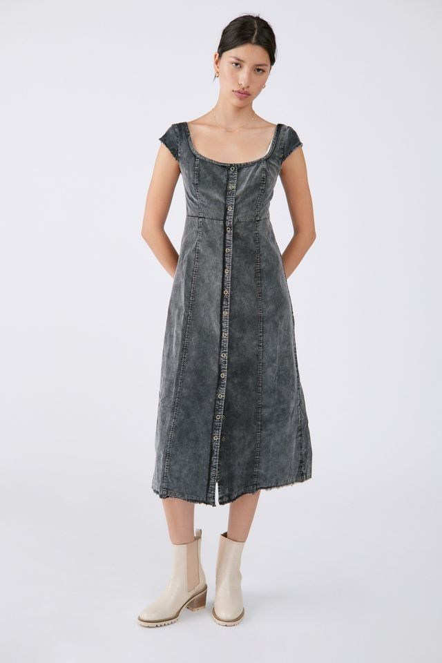 UO Reed Corduroy Midi Dress | Urban Outfitters (US and RoW)