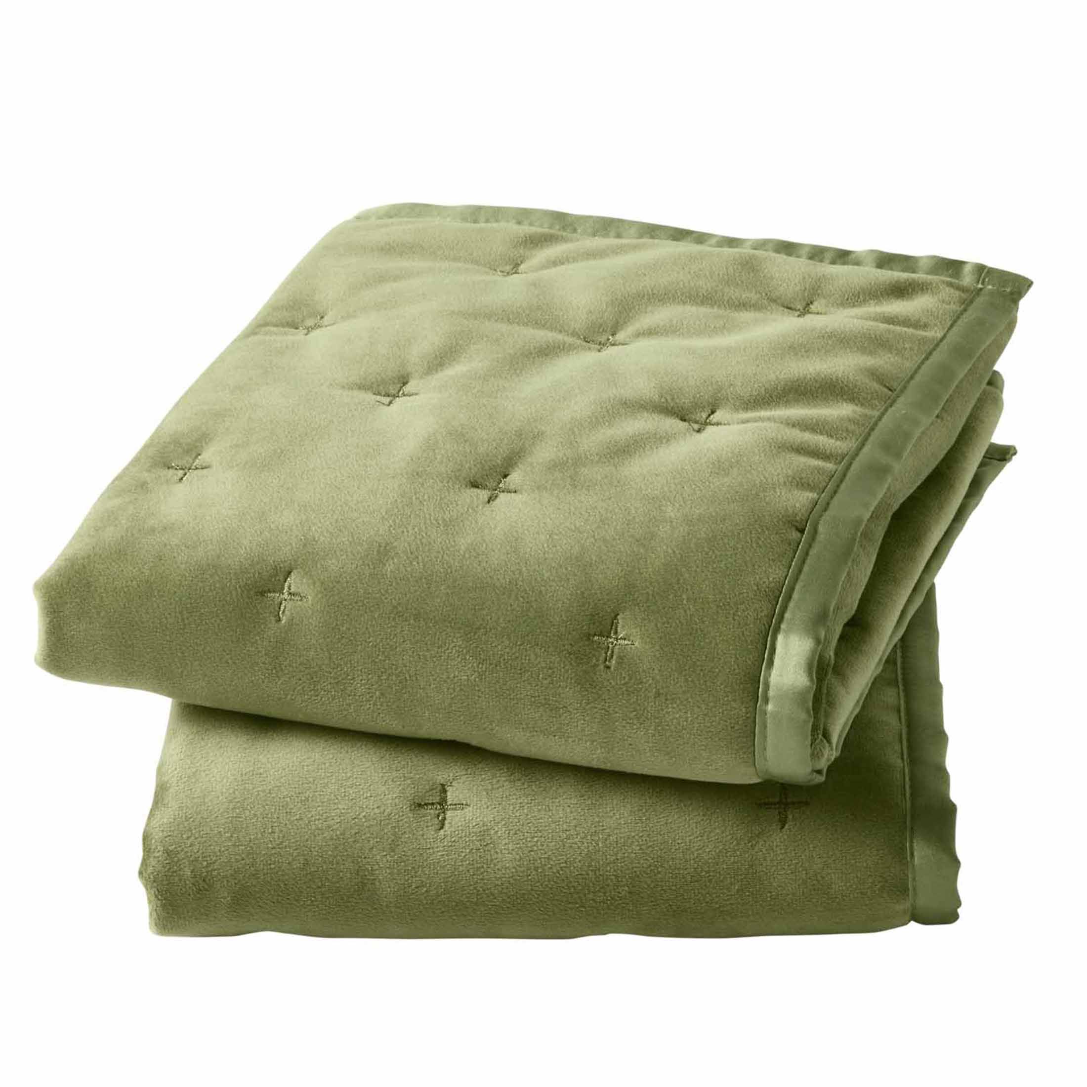 Better Homes & Gardens Embroidered Velvet Quilt, King, Dark Green, All Ages | Walmart (US)