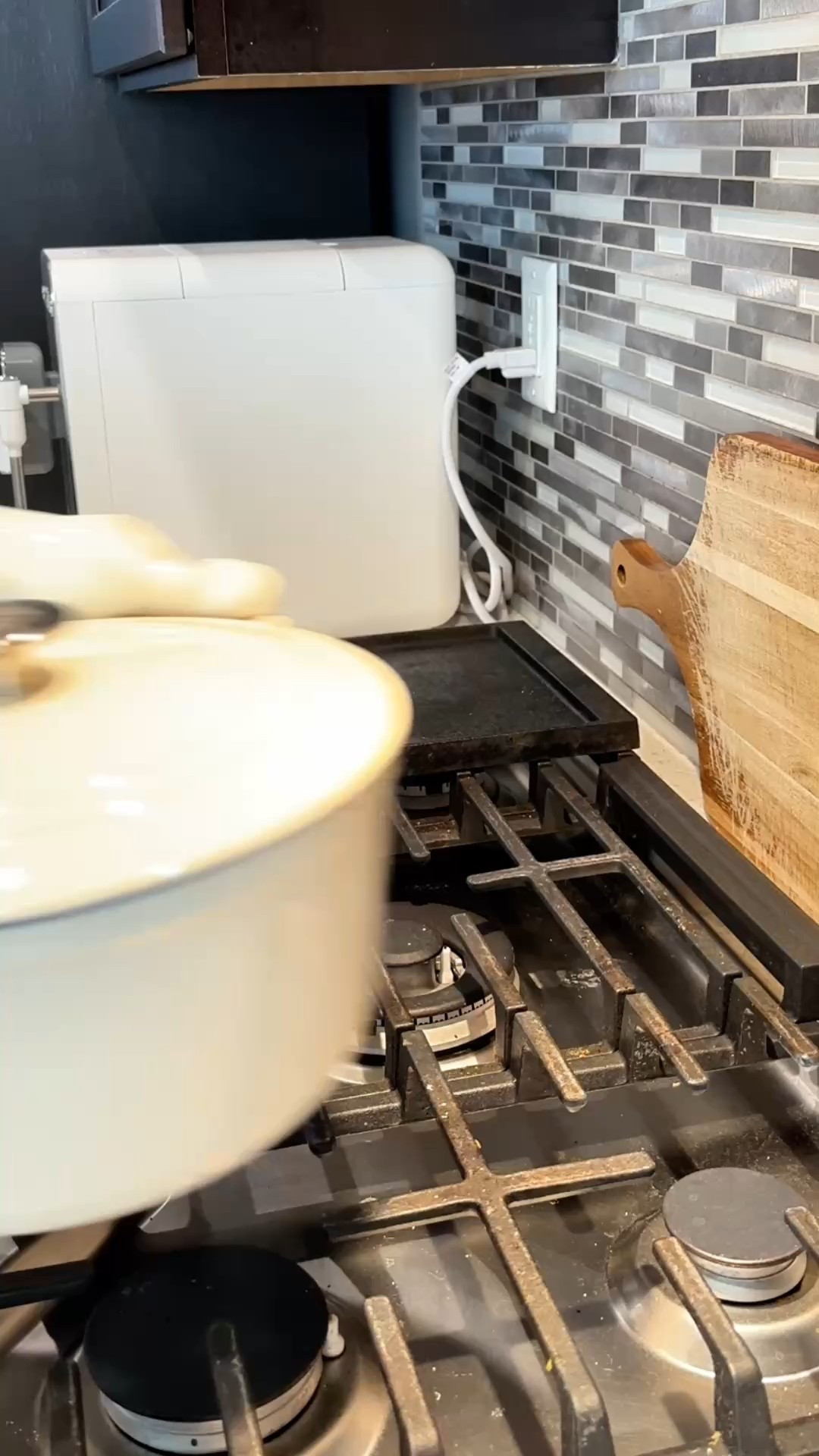 Cut h oven to bake sourdough #dutchoven #sourdough 

#LTKHome #LTKHoliday