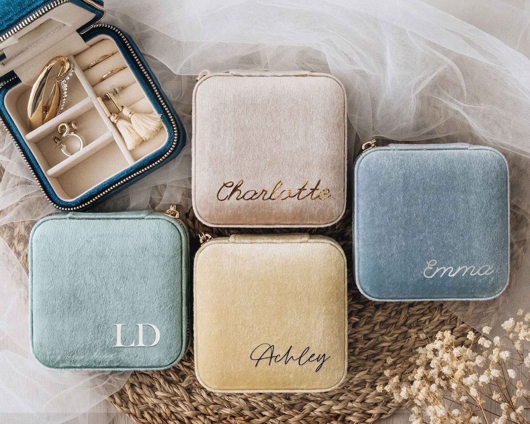 Personalized Jewelry Box Italian Velvet | Bride Gift | Bridal Party Gifts | Bridesmaid Gifts Prop... | Etsy (US)