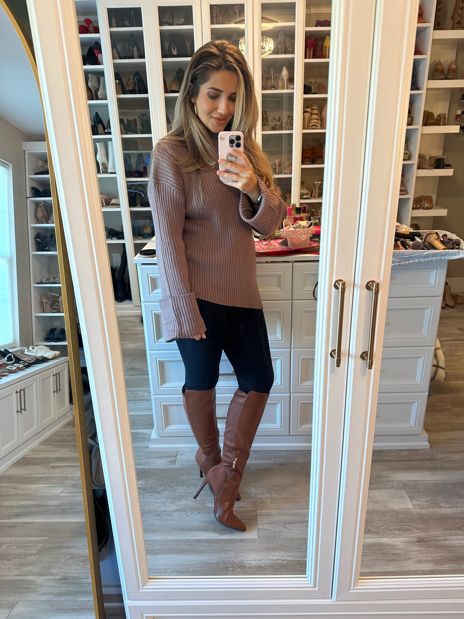 Casual mom fall #ootd 

#LTKfindsunder100 #LTKfindsunder50 #LTKmidsize