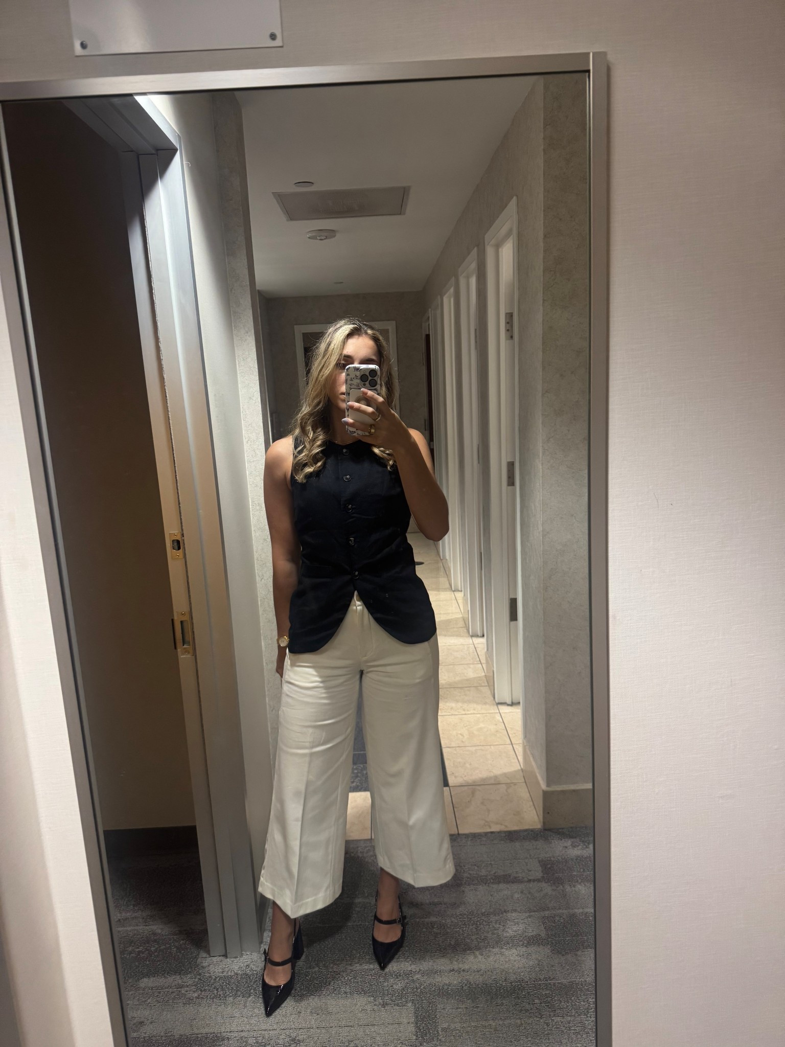 We love a white work pant moment 

#LTKWorkwear #LTKSaleAlert #LTKSeasonal