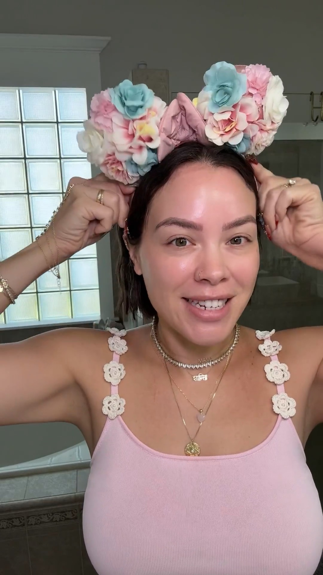 disney proof makeup that lasts through heat,
rain, & humidity 🌞

#LTKgrwm #LTKBeauty #LTKselfcare