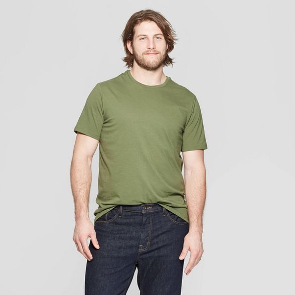 Men's Standard Fit Lyndale Short Sleeve Crew Neck T-Shirt - Goodfellow & Co™ | Target