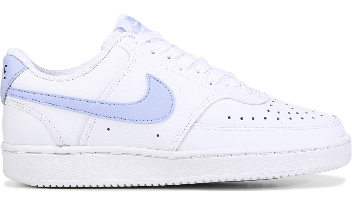 Nike | Famous Footwear