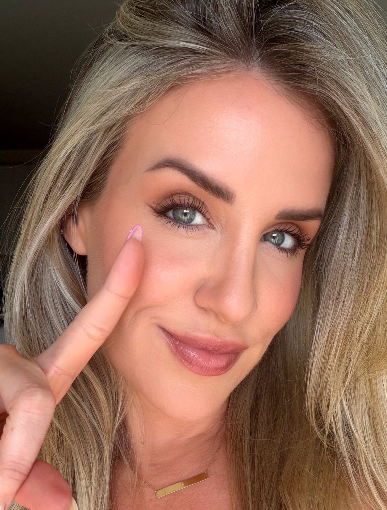 How are these my real lashes!? This $40 lash serum is prostaglandin and paraben-free and I swear it actually works. For mascara is do one coat of of the Essence mascara + one coat of the L’Oréal mascara (both linked) 🫶🏼

#kbeauty #koreanskincare #lashserum 

#LTKgrwm #LTKBeauty #LTKSaleAlert