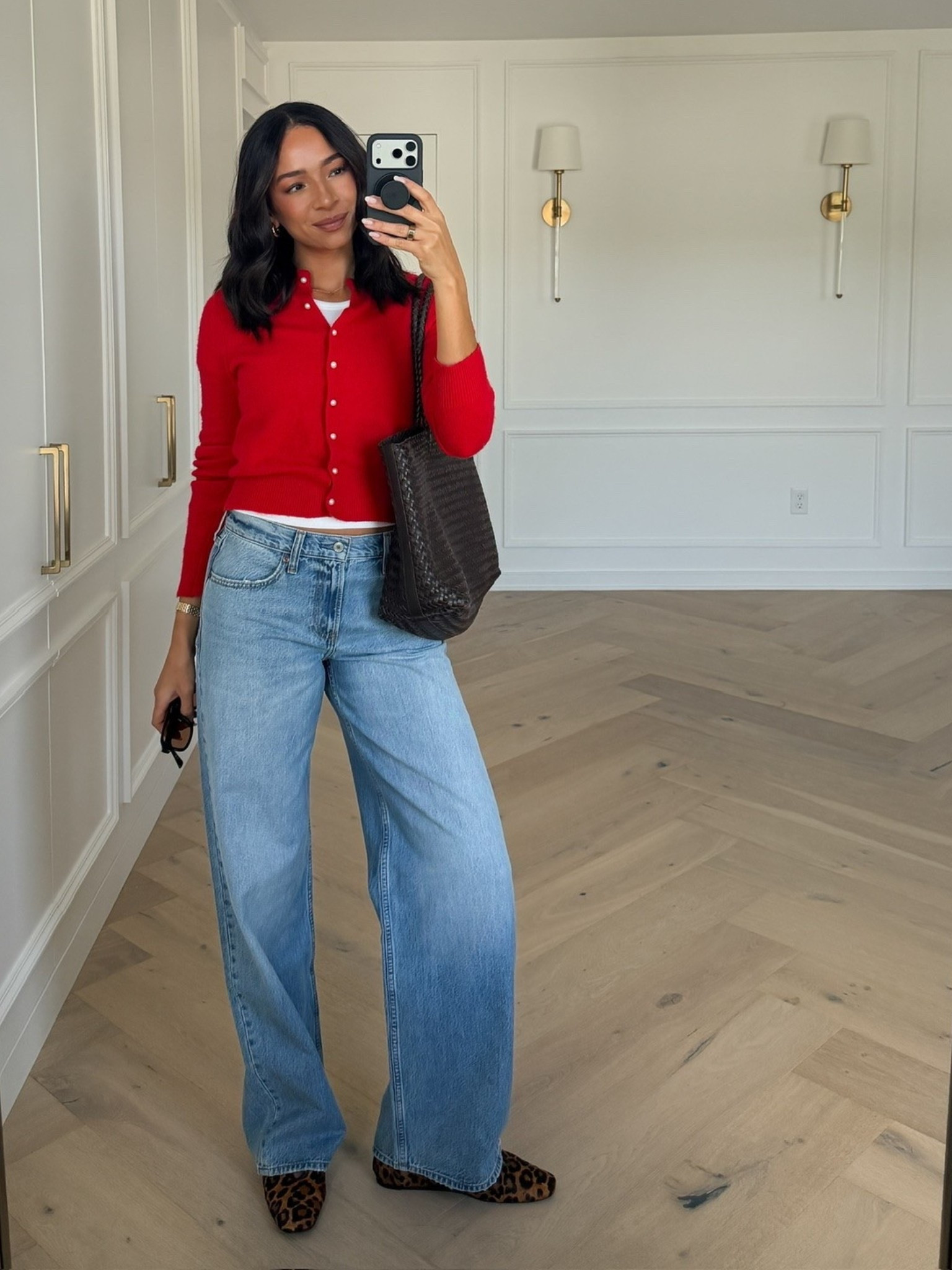 25-50% OFF all jeans + 20% off almost everything else!! Use code DENIMAF for an extra 15% OFF!! Wearing size S white tank, size S red cardigan and size 27 long low rise ultra loose jeans (medium wash) 


fall outfit, fall fashion, abercrombie jeans, abercrombie denim, sale alert, abercrombie sale, back to school outfits, teacher outfits, date night outfits, mom outfit, postpartum outfit

#LTKSeasonal #LTKSaleAlert #LTKootd