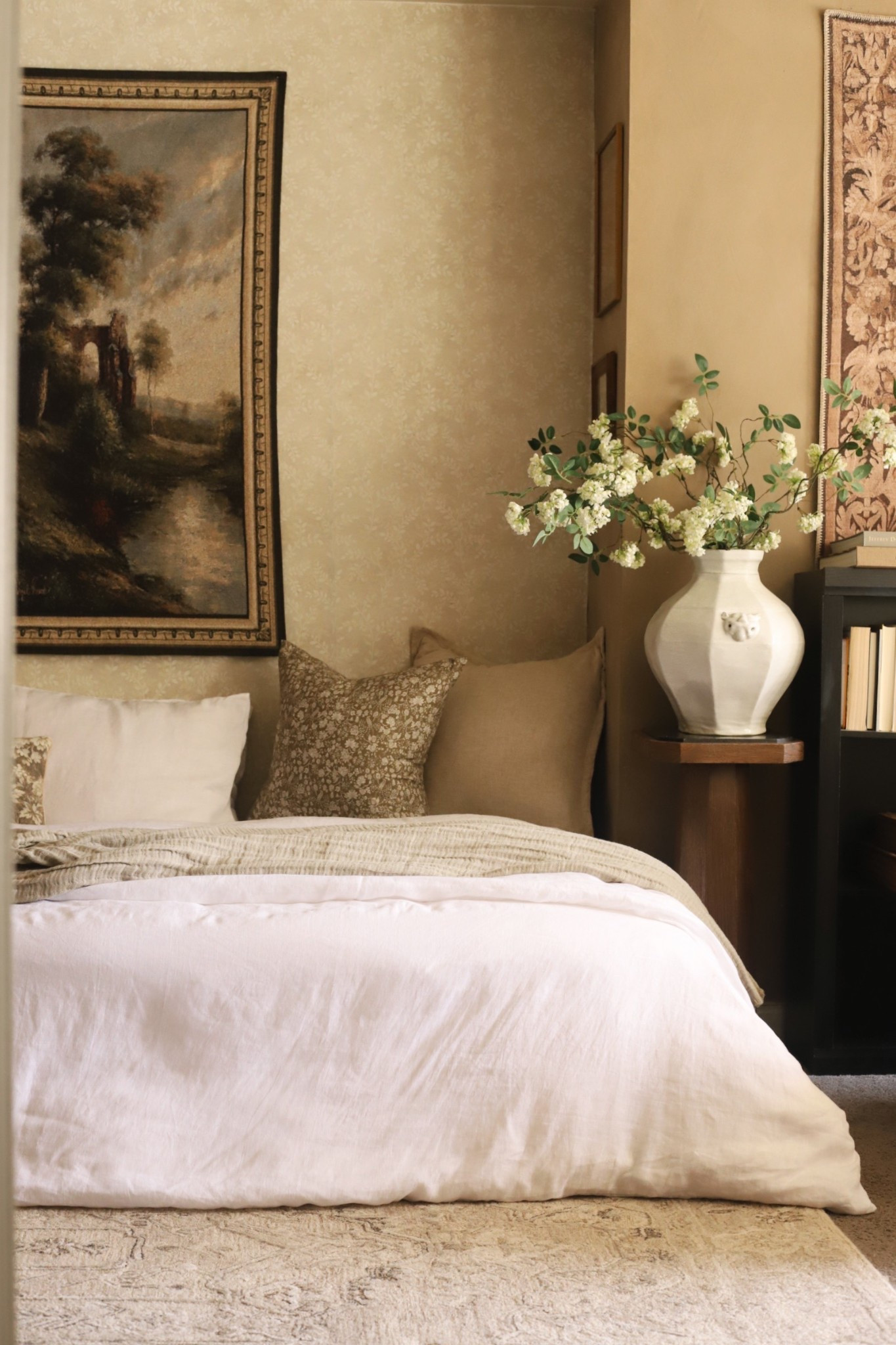 White linen bedding for spring is just unmatched!! I got my set from @Quince and I couldn’t be happier with it 🥹 The quality, the style, always so on point! 👌

#LTKSaleAlert #LTKSeasonal #LTKHome