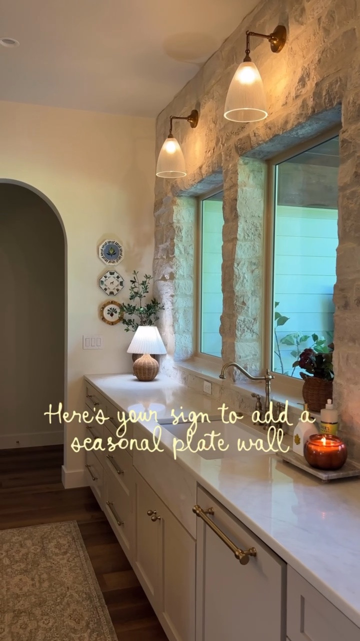 Your sign to add a seasonal plate wall to your kitchen this fall!

kitchen - fall decor - fall kitchen finds - seasonal plate wall - fall plate wall

#LTKSeasonal #LTKHome #LTKmomlife