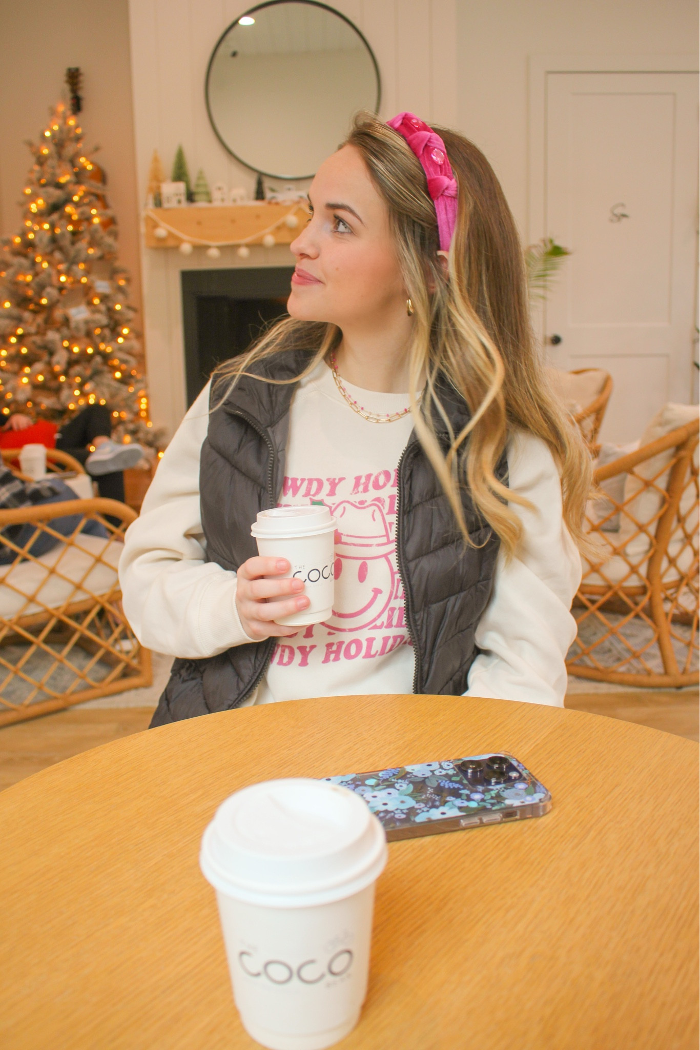 It’s the season💖🌲🪩

#LTKSeasonal #LTKunder100 #LTKHoliday