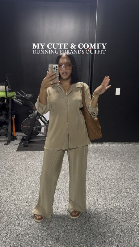 My go to 2-piece set from Amazon is perfect to run errands in! It's stretchy and comfortable. I'm wearing a large.

#LTKTravel #LTKFindsUnder50 #LTKStyleTip