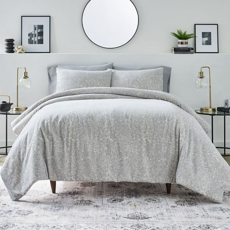 Better Homes & Gardens 3-Piece Silver Abstract Chenille Comforter Set, King | Walmart (US)