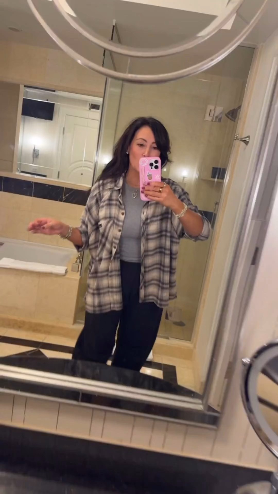 Travel look!
• small flannel - runs oversized 
• medium tank 
• small pants, run big 
• size down 1/2 size in Adidas 

Follow my LTK @ashdonielle on the @shop.LTK app to view this post and get my exclusive app-only content!

#liketkit #LTKStyleTip #LTKFindsUnder50 #LTKSeasonal
@shop.ltk
https://liketk.it/5lrJh