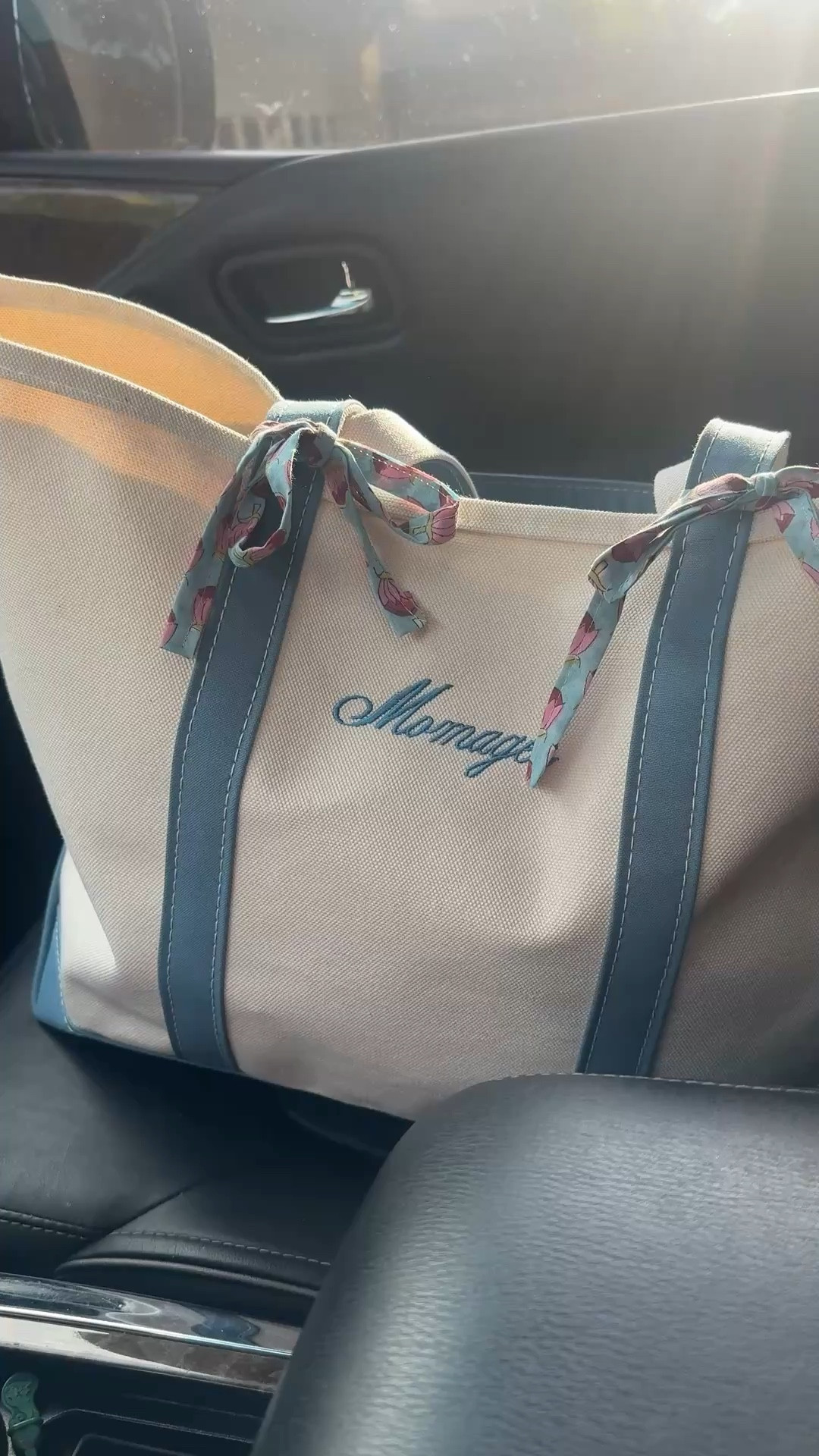 Signature scent and a stain fighter? A must in my bag as “momager” 🤍

#LTKKids #LTKgrwm #LTKmomlife