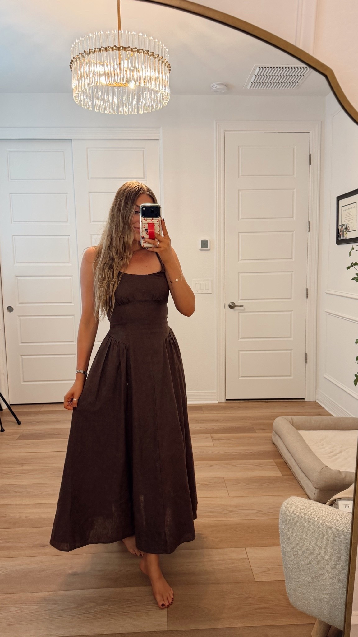 The most gorgeous brown dress! Perfect for a more casual fall wedding or event! I wore it to a baby shower. I’m wearing a small tall