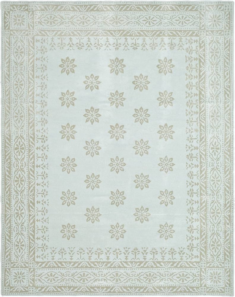 MARTHA STEWART x SAFAVIEH 8' x 8' Round Winter's Day MSR4538A Handmade Gracious Garden Wool Area ... | Amazon (US)