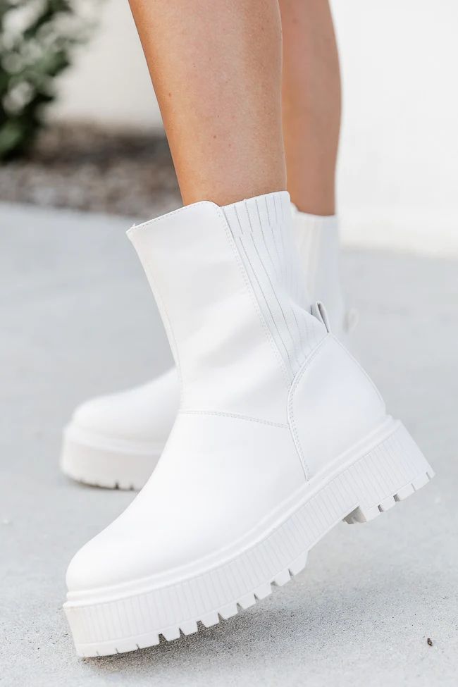 Sheila Off White Chunky Ankle Bootie FINAL SALE | Pink Lily